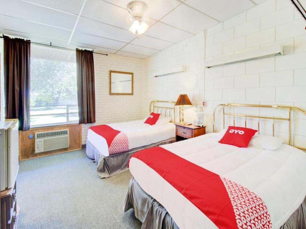 Oyo Hotel Drumright I-44 Ok Dış mekan fotoğraf