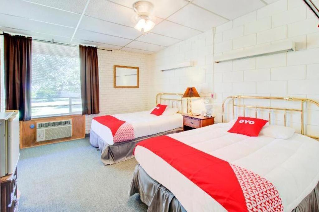 Oyo Hotel Drumright I-44 Ok Dış mekan fotoğraf