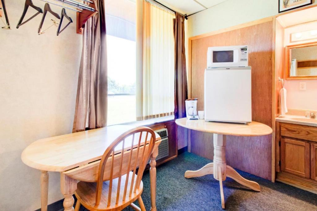 Oyo Hotel Drumright I-44 Ok Dış mekan fotoğraf