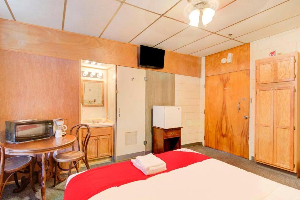 Oyo Hotel Drumright I-44 Ok Dış mekan fotoğraf